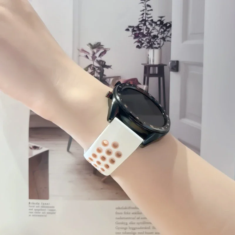 シリコンバンド Samsung Galaxy Watch 7 - Titan Smartwatch Accessories のレビューと価格